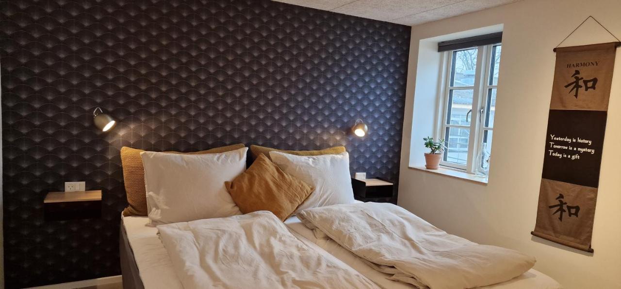 Hos Molsgaarden Bed & Breakfast Knebel Екстериор снимка